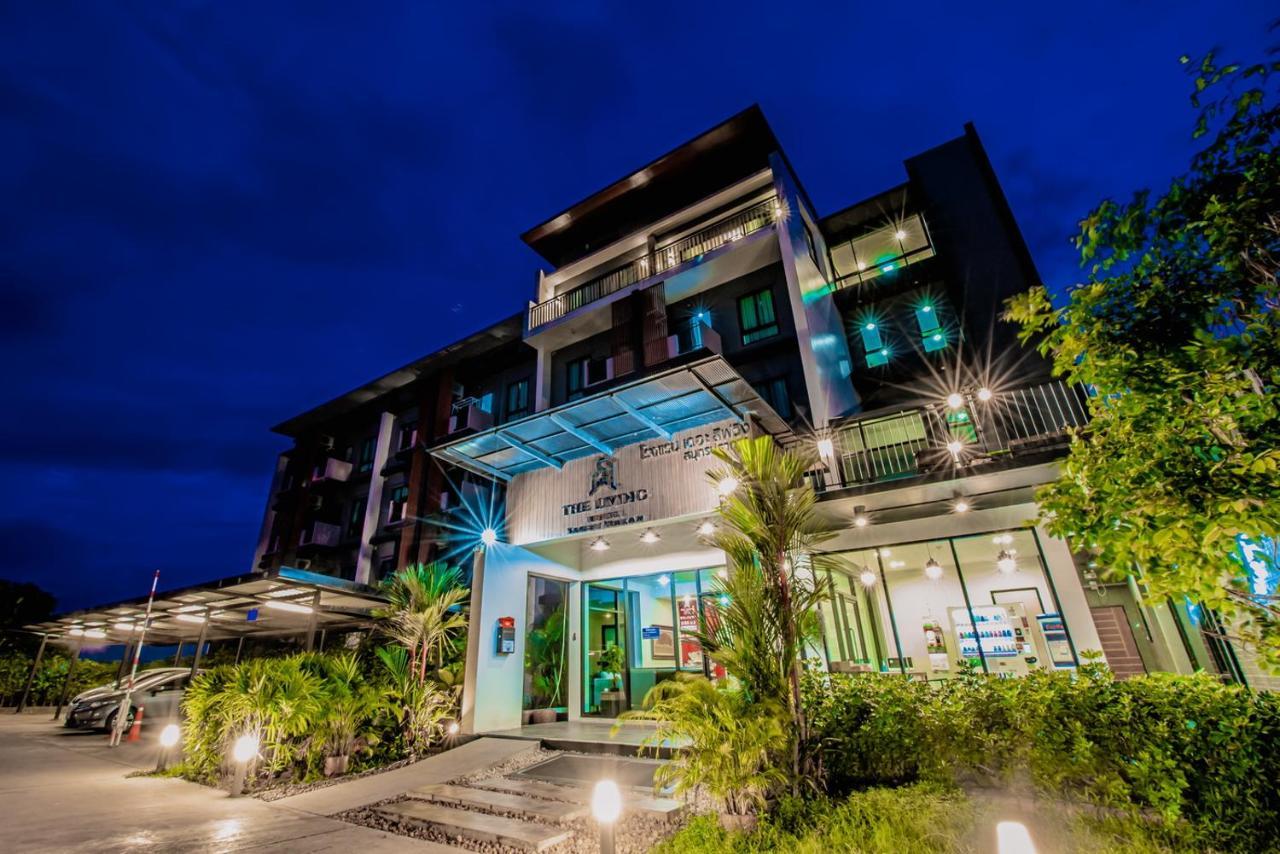 The Living Hotel Samutprakan バンボー エクステリア 写真