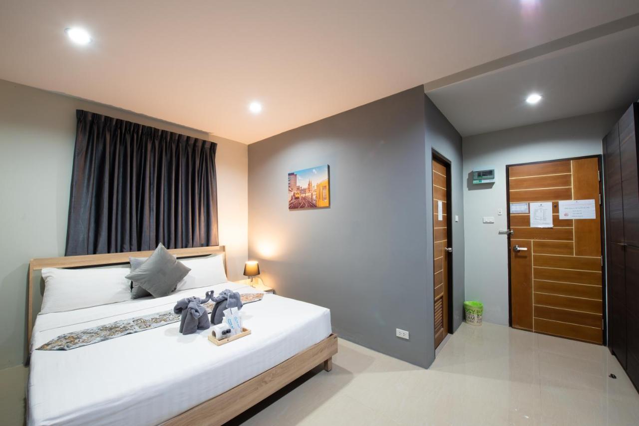 The Living Hotel Samutprakan バンボー エクステリア 写真
