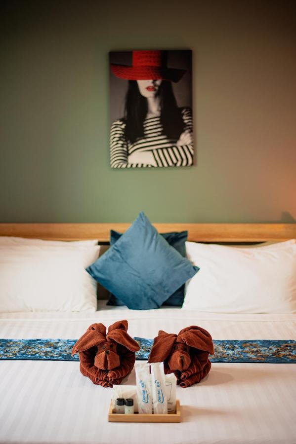 The Living Hotel Samutprakan バンボー エクステリア 写真