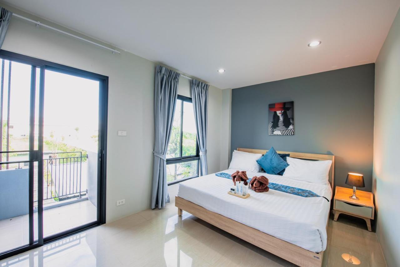 The Living Hotel Samutprakan バンボー エクステリア 写真