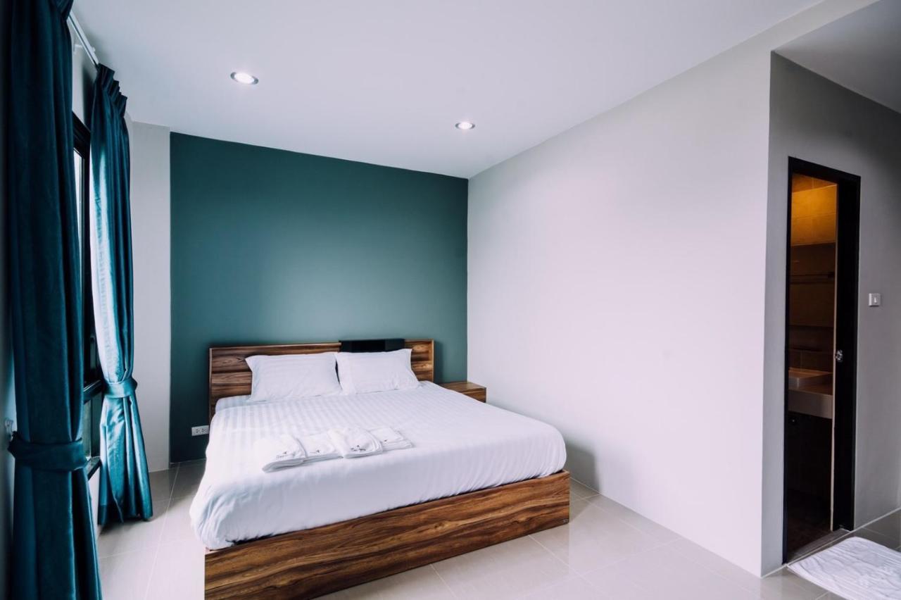 The Living Hotel Samutprakan バンボー エクステリア 写真
